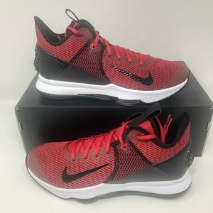 NIKE LEBRON WITNESS IV MENS SHOES